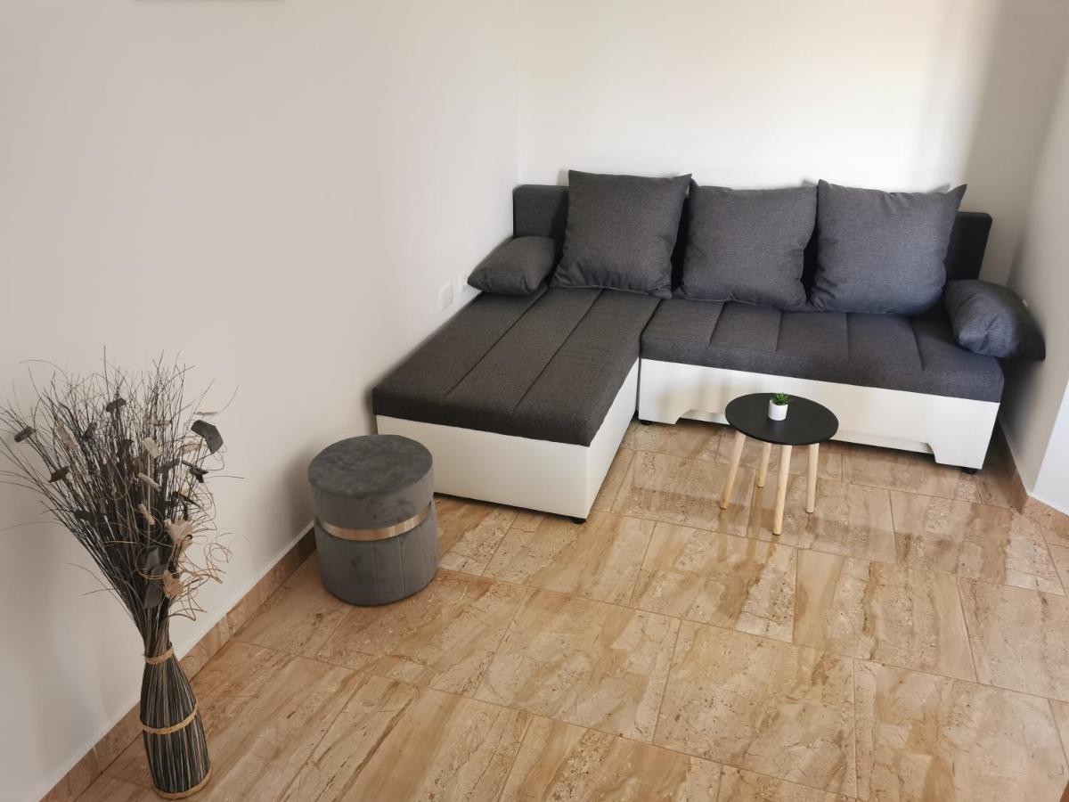 Apartman Martina Apartment Krsan Exterior photo